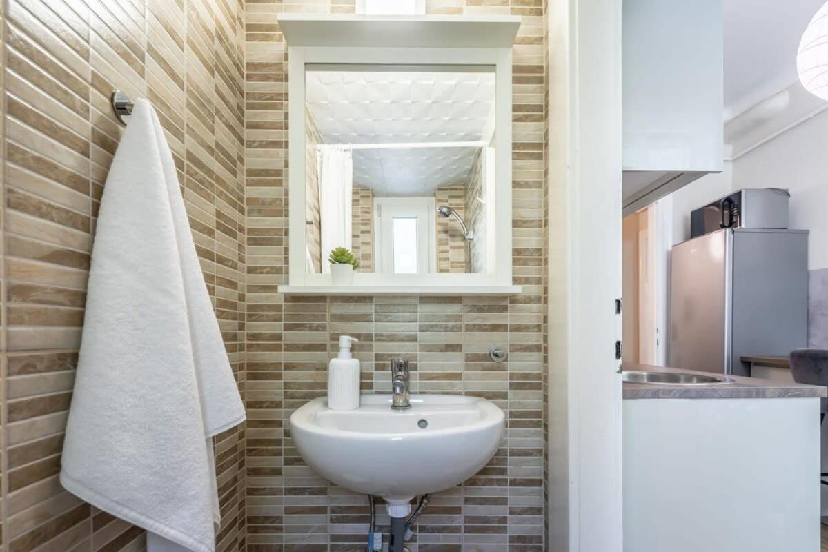 Cozy Stylish Studio For 2 People Budapesta